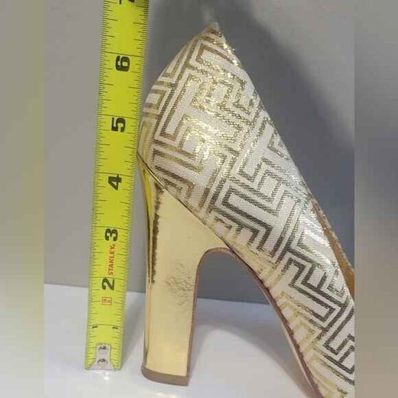 Colin Metallic Gold Cream Heel Pumps Retail $449 - Picture 3 of 11